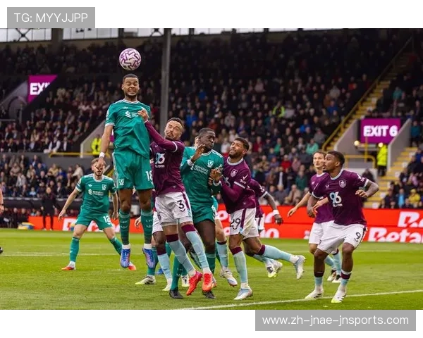 英超球员被盗事件对体育形象的影响分析